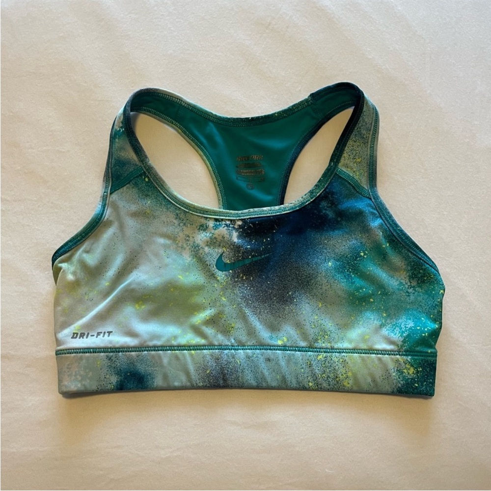 Nike sports bra